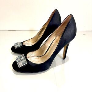Joan & David Satin Pump, Size 8.5